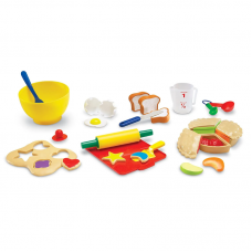 Pretend & Play® Bakery Set