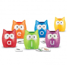 Vowel Owls Sorting Set 